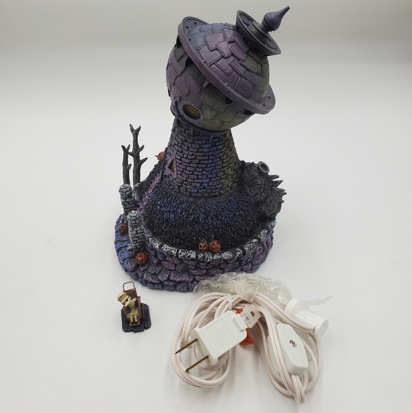 Hawthorne Village Nightmare Before Christmas 2005 DR FINKELSTEIN'S LAB Disney - Picture 2 of 11